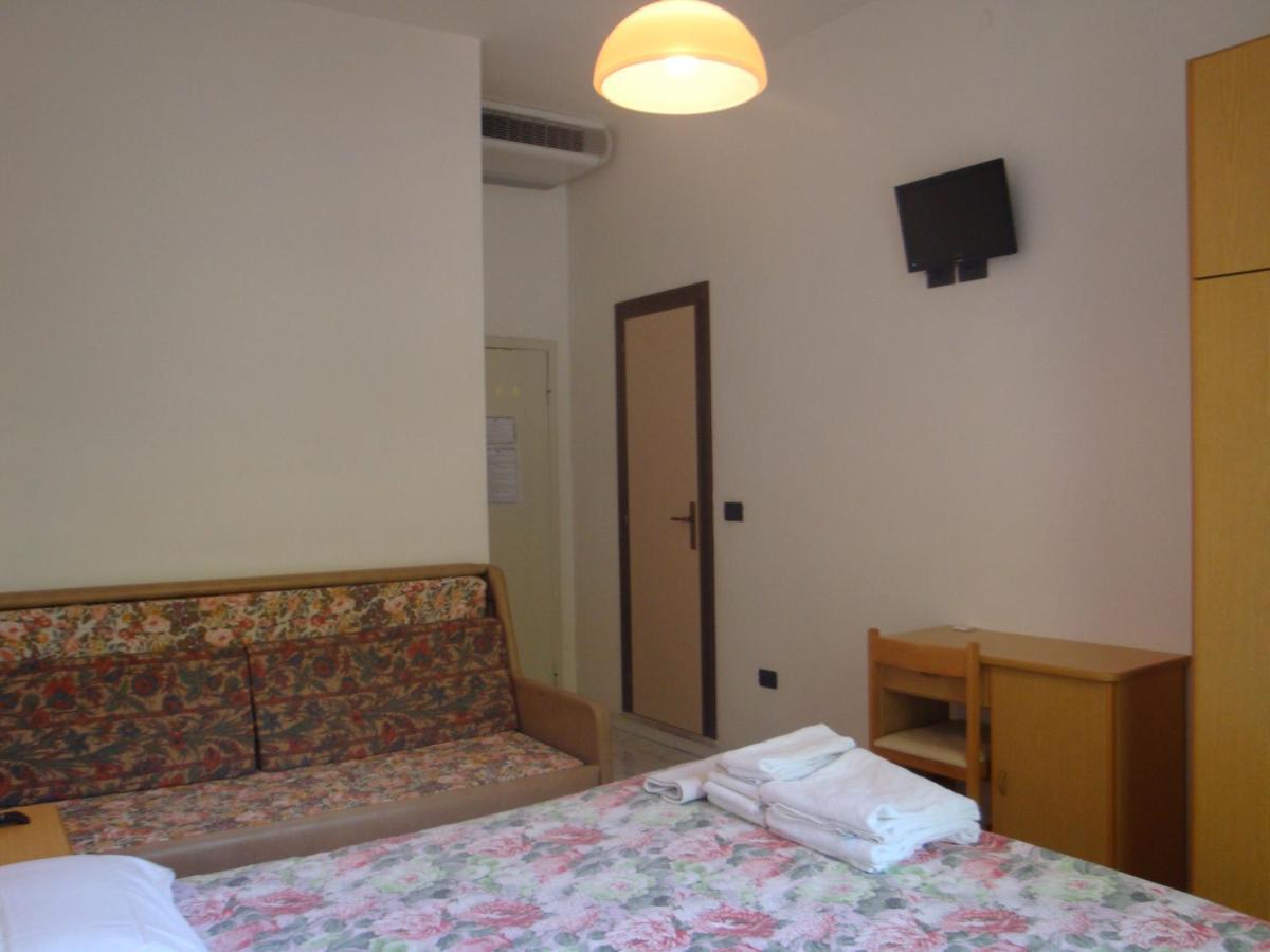 Hotel Vela Azzurra ริมินี ห้อง รูปภาพ